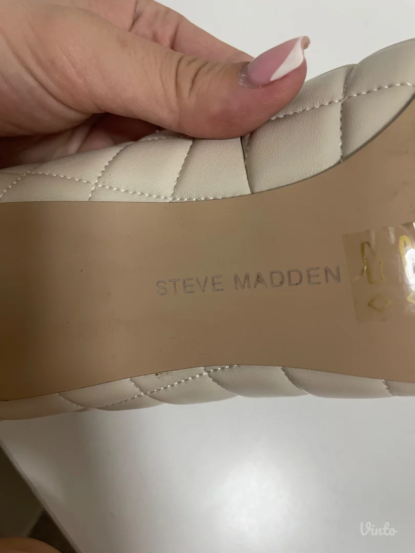 Steve Madden salonke