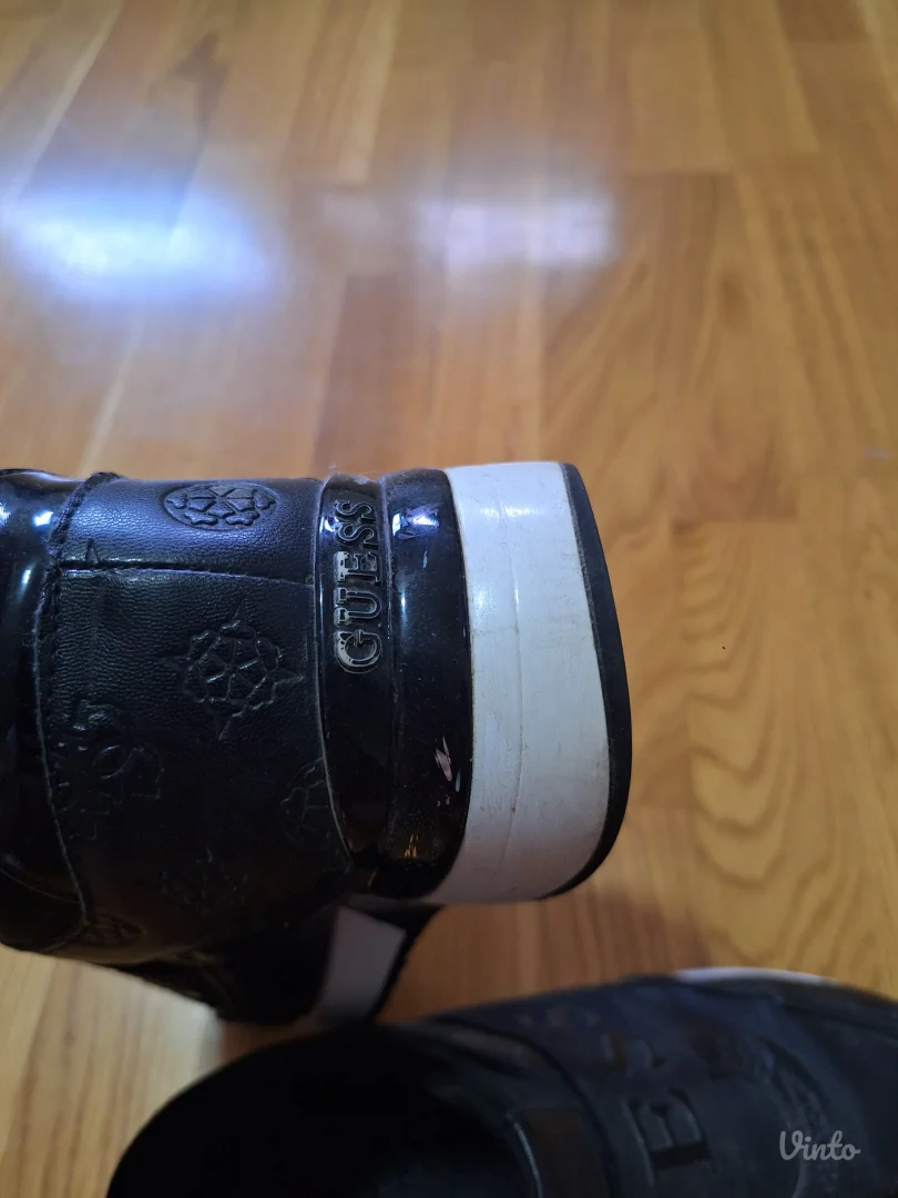 Guess patike original 39