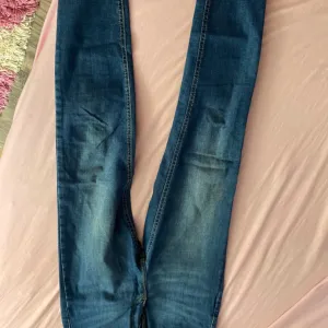 Enigma skiny farmerke