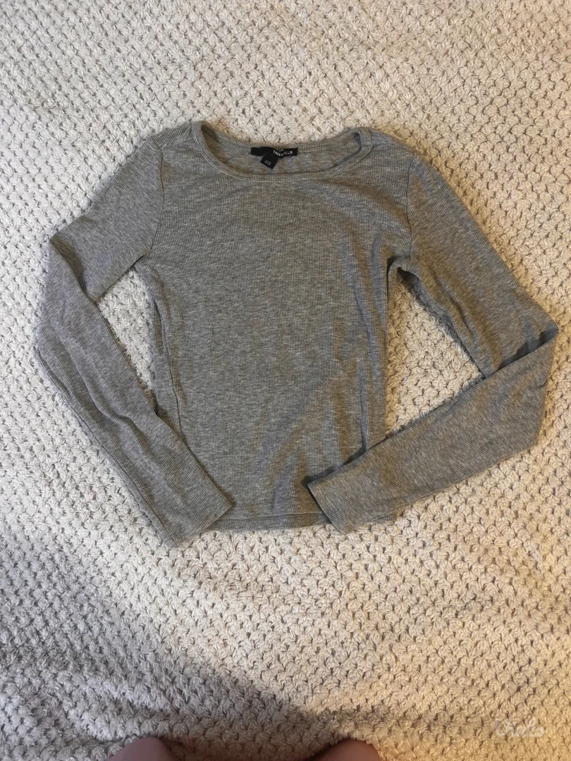 Siva majica dugih rukava