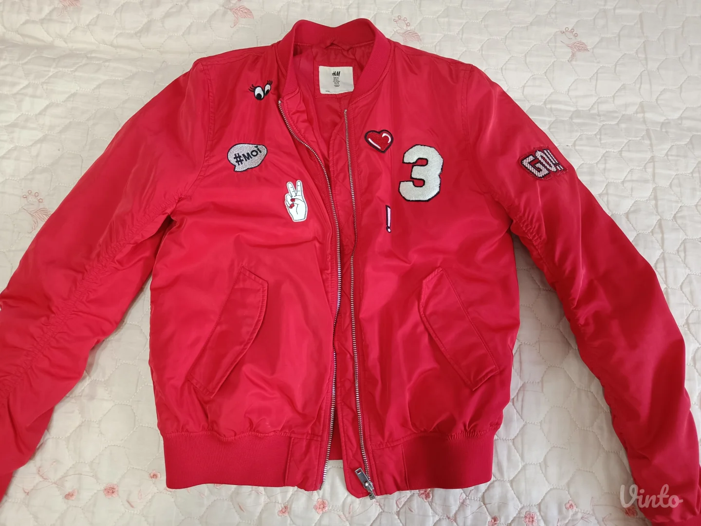 Crvena ženska jakna