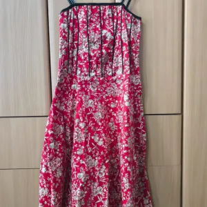 Haljina sa elastinom