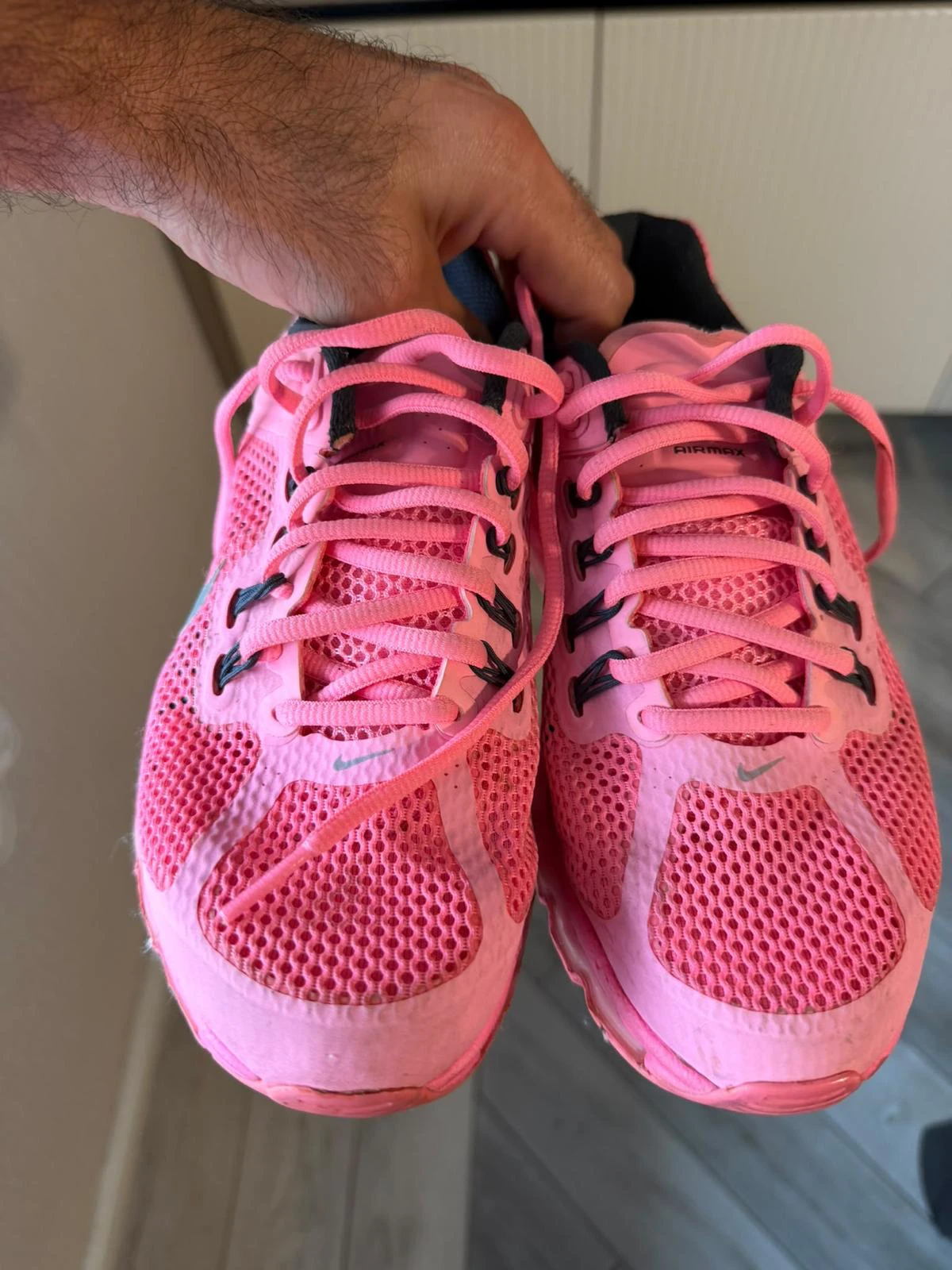 Nike air max+