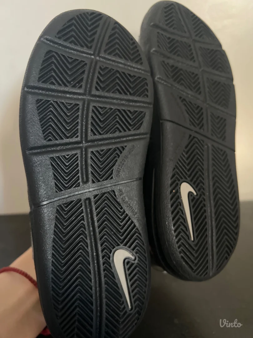 Nike kožne dečije patike