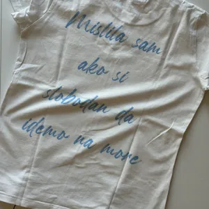 Sandra Podrascanin majica