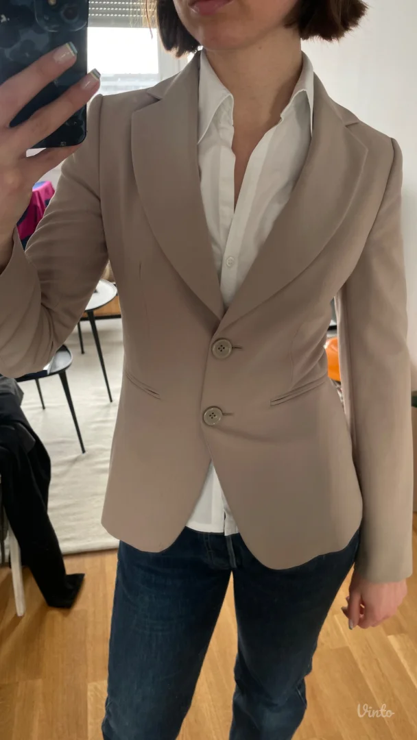 Benetton bež sako