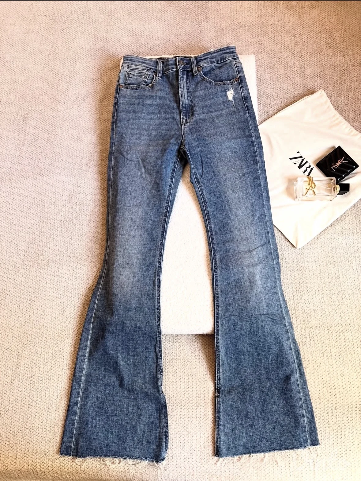 Stradivarius viralne zvoncare 36