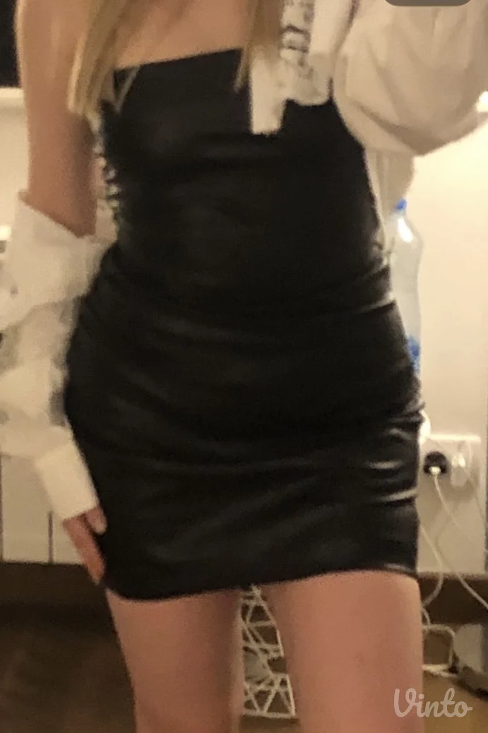 Zara kozna haljina