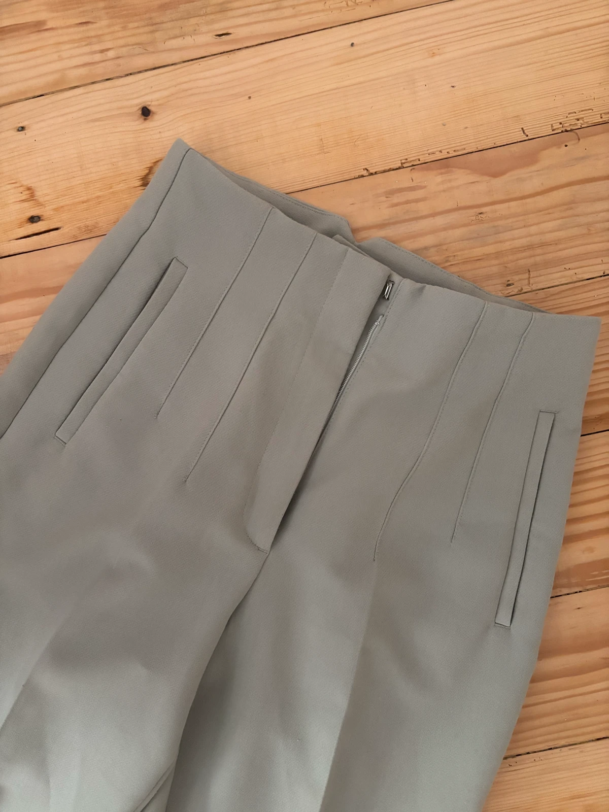 Zara pantalone