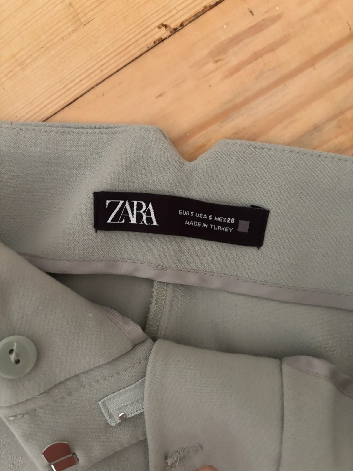 Zara pantalone
