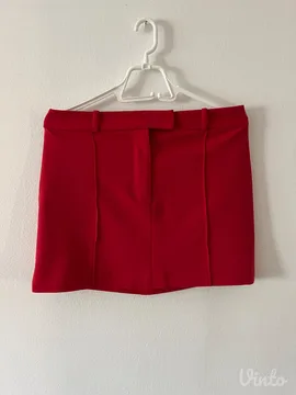 H&M crvena suknja