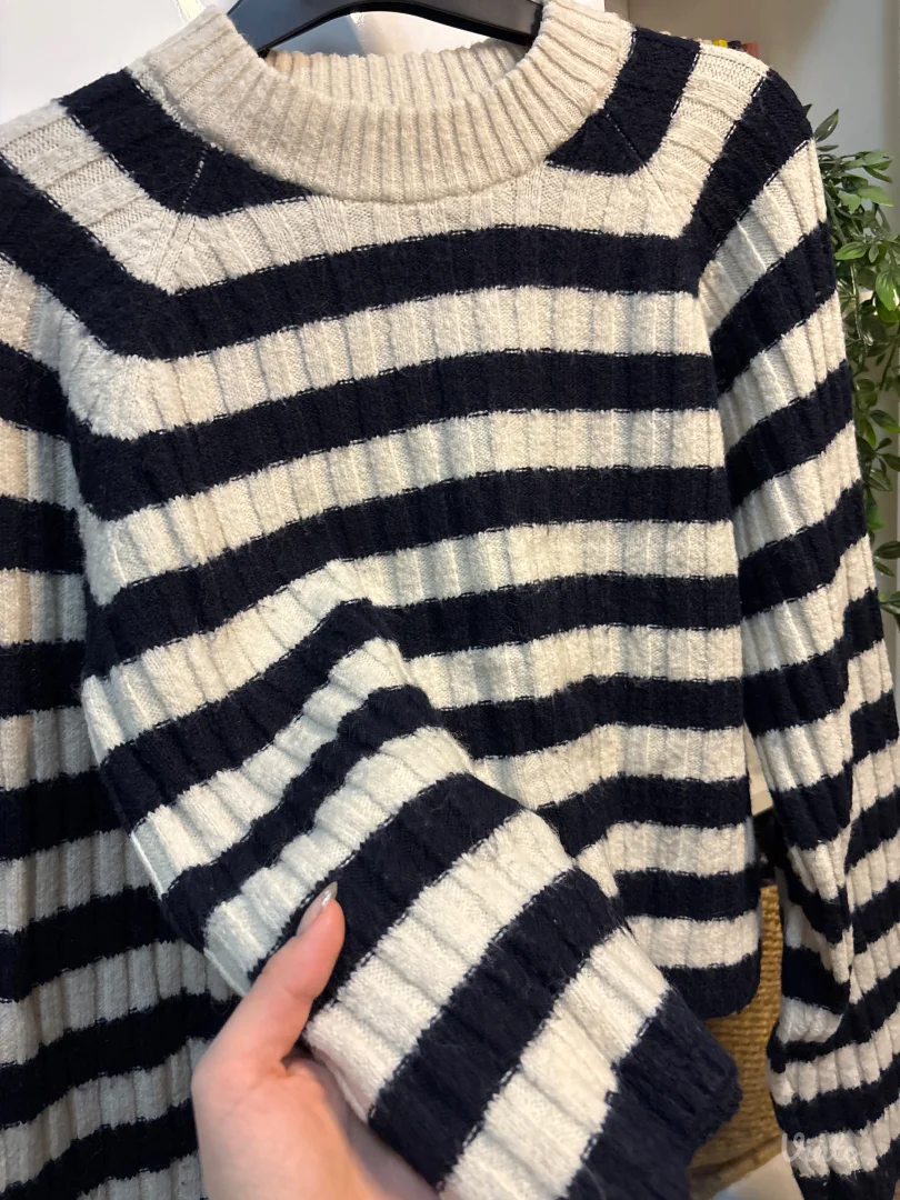 H&M dzemper na pruge