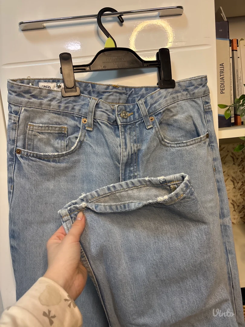 Zara straight leg svetle farmerke