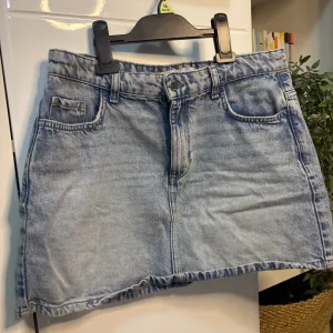 Zara denim mini suknja