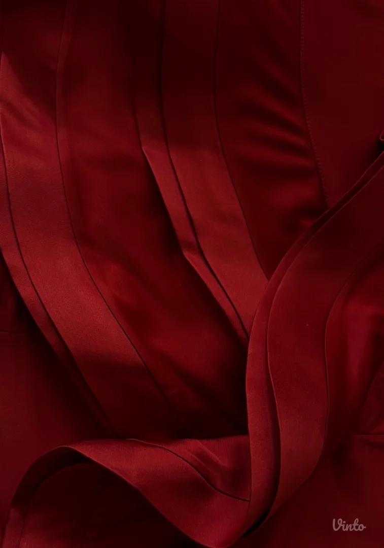 Crvena svečana haljina