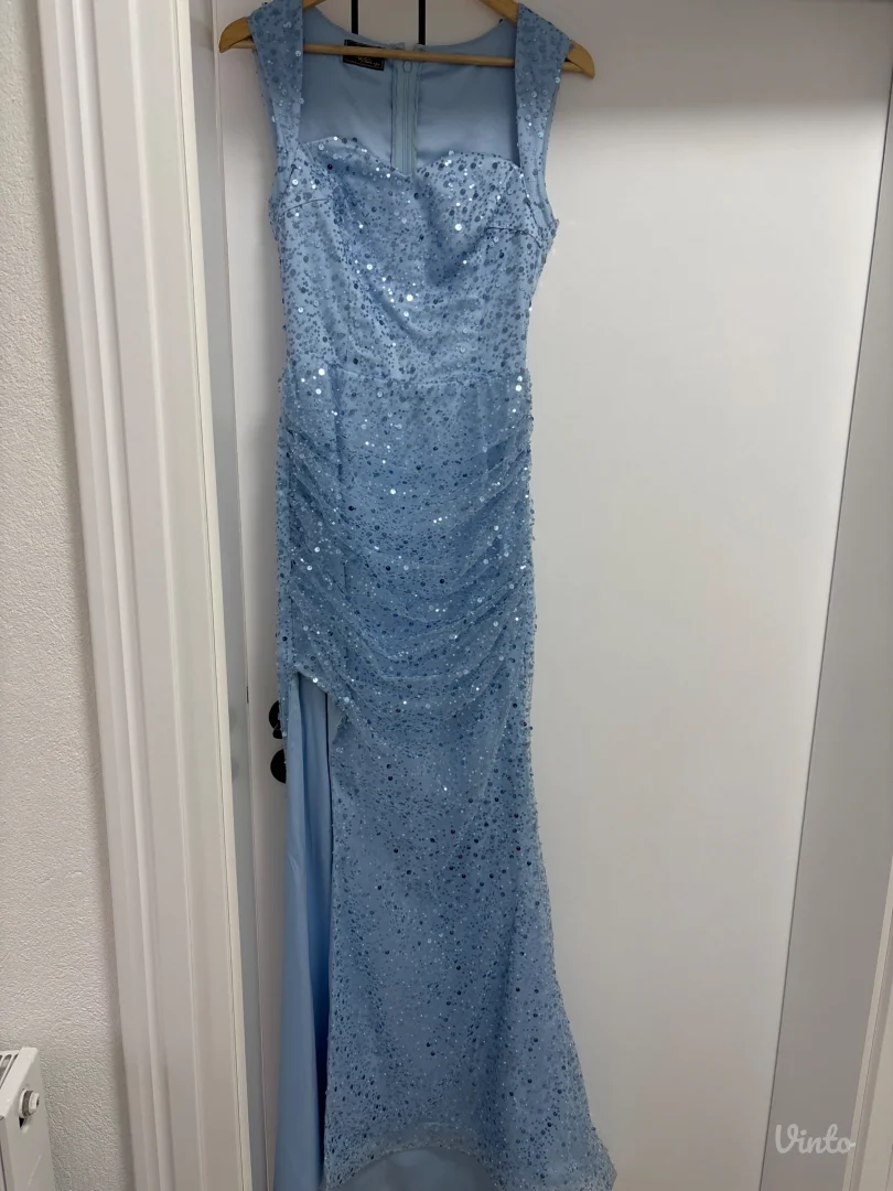 Svečana / maturska dizajnerska haljina – veličina S – nošena jednom