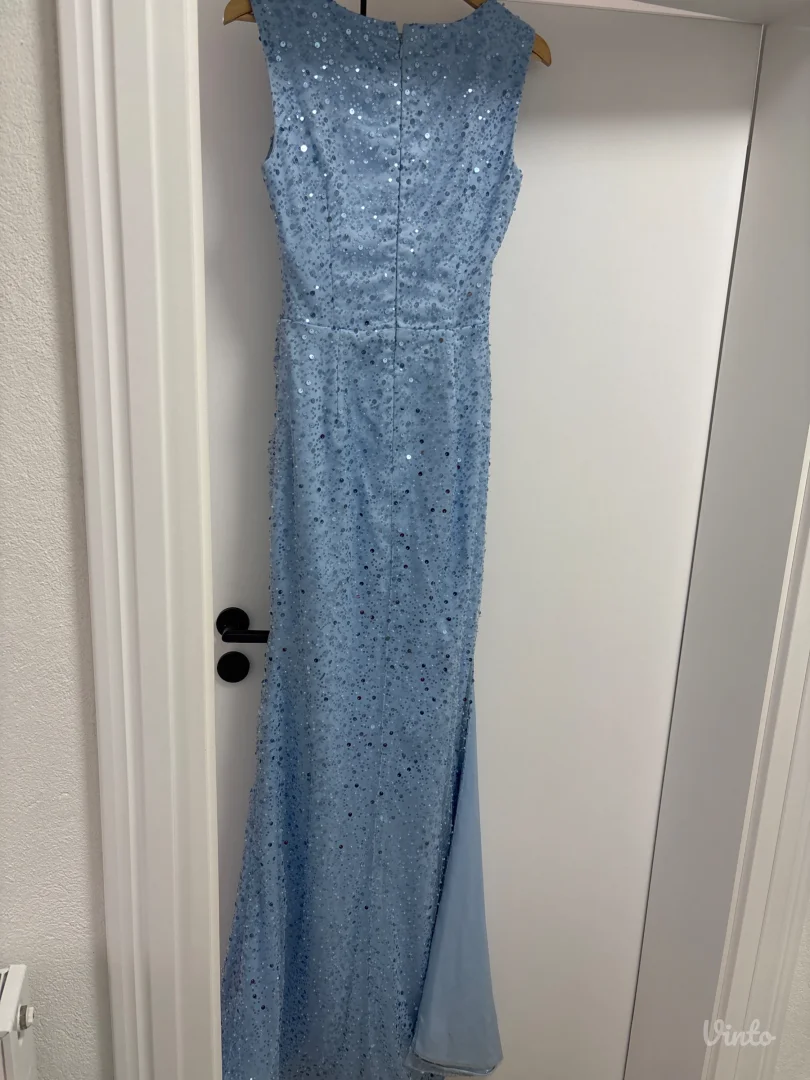 Svečana / maturska dizajnerska haljina – veličina S – nošena jednom