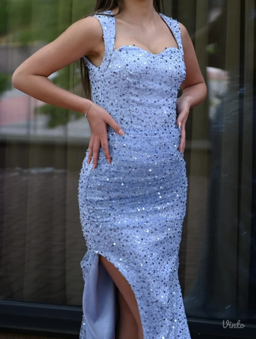 Svečana / maturska dizajnerska haljina – veličina S – nošena jednom