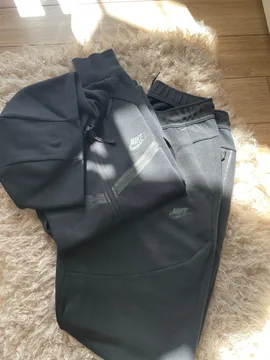 Nike Tech Fleece