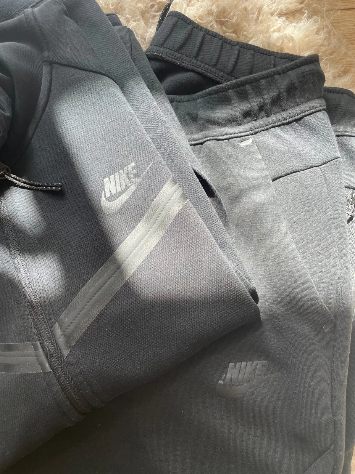 Nike Tech Fleece