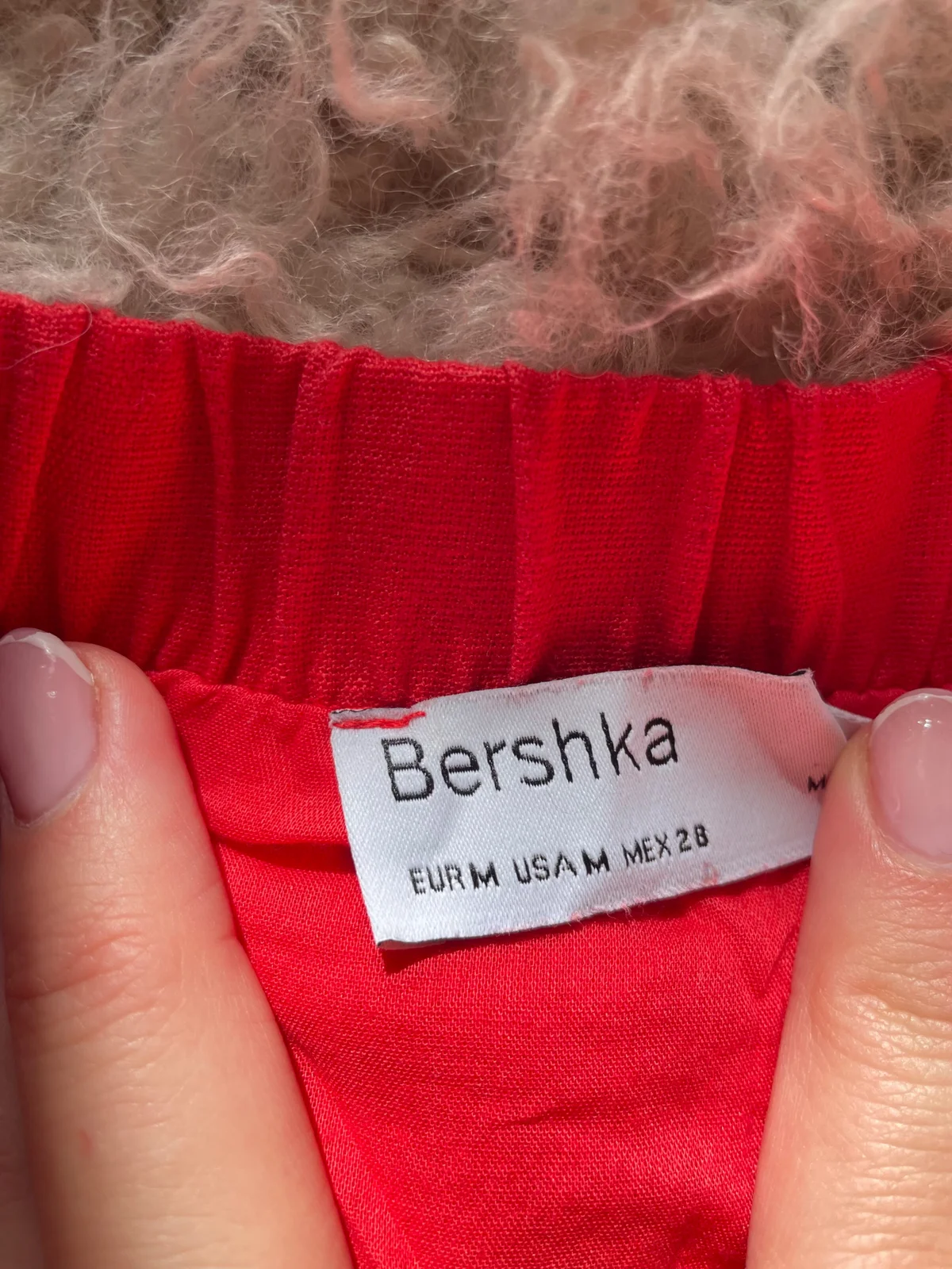 Bershka suknja