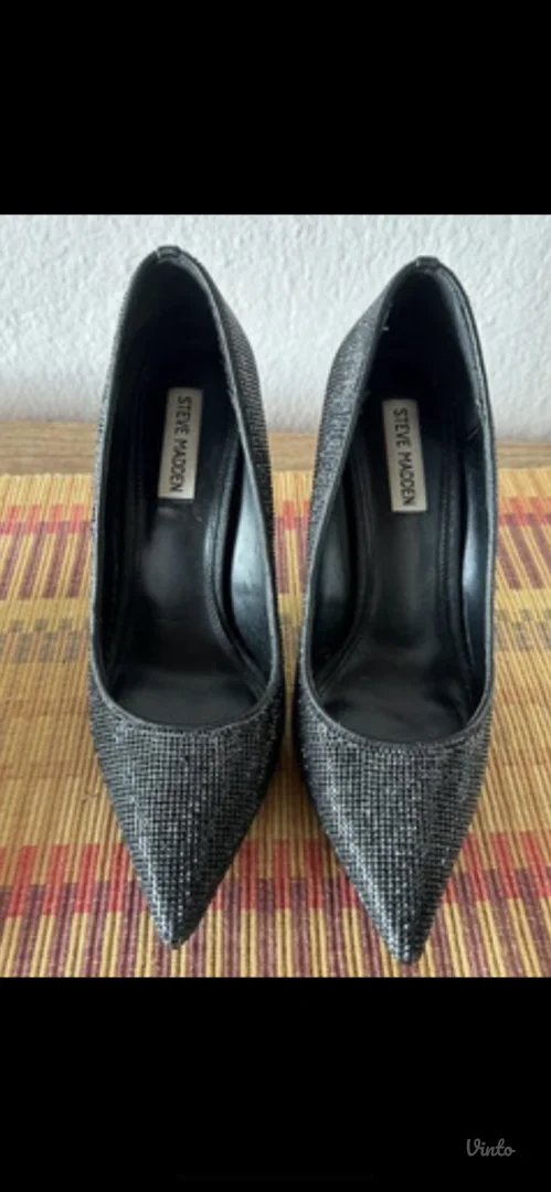 Salonke Steve Medden