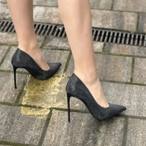 Salonke Steve Medden