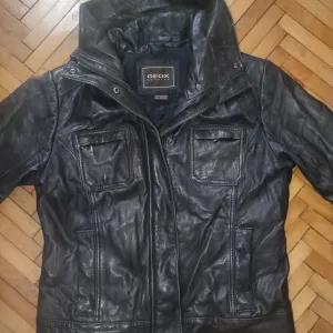 Jakna kozna plus pantalone