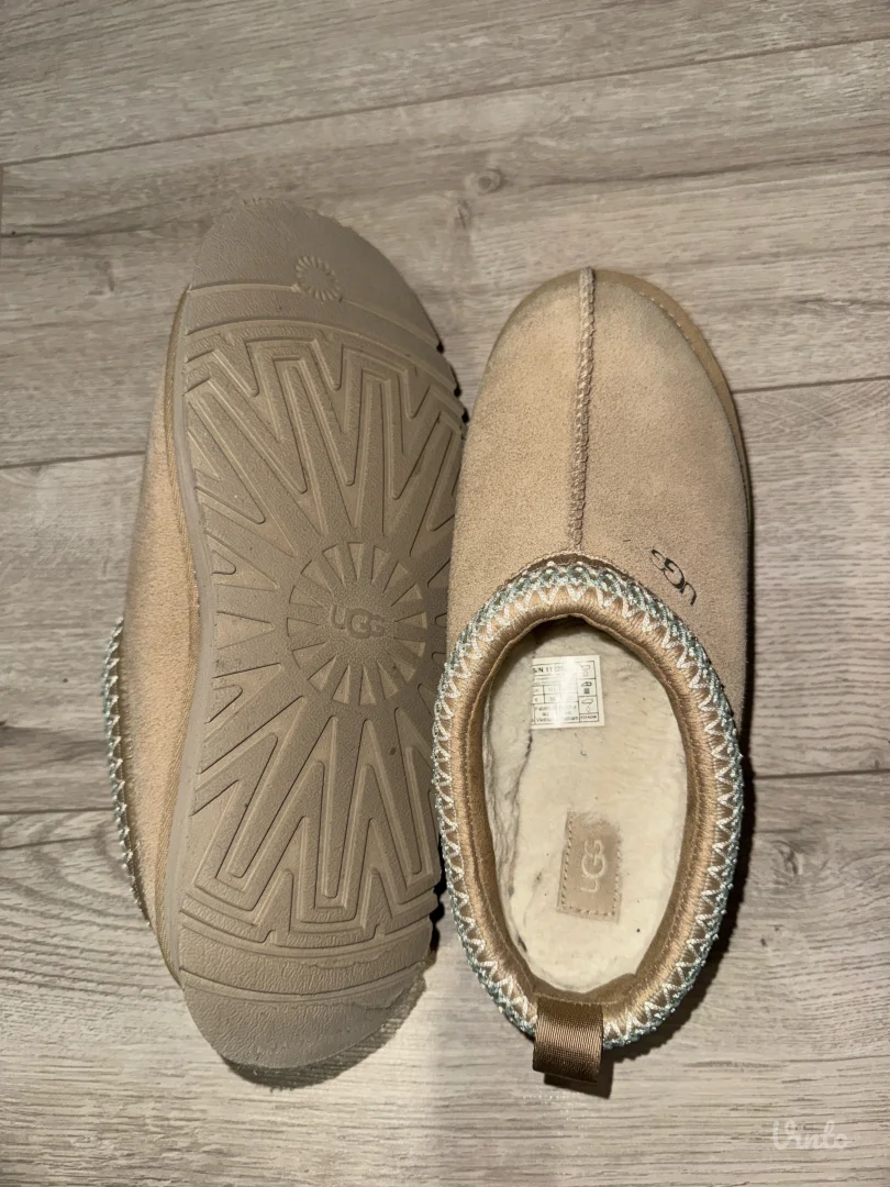 UGG TAZZ - 39