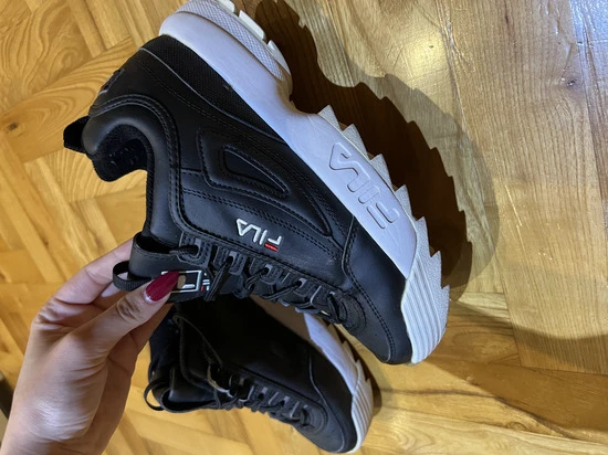FILA patike