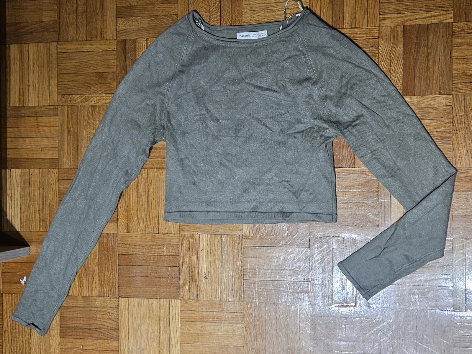 Crop dugih rukava zeleni-vel. M