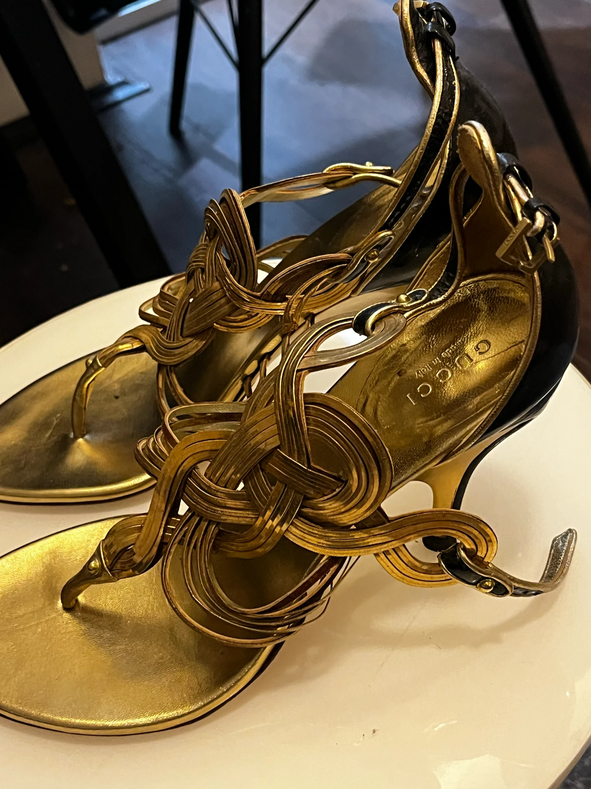vintage gucci spring/summer 2005 metalik zlato
