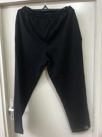 donji deo PUMA vel. XXL