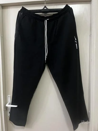 donji deo PUMA vel. XXL