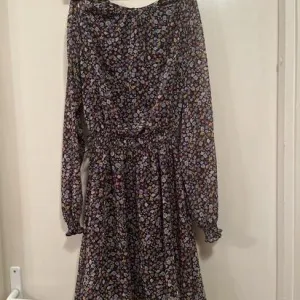 H&M haljina vel. 14+