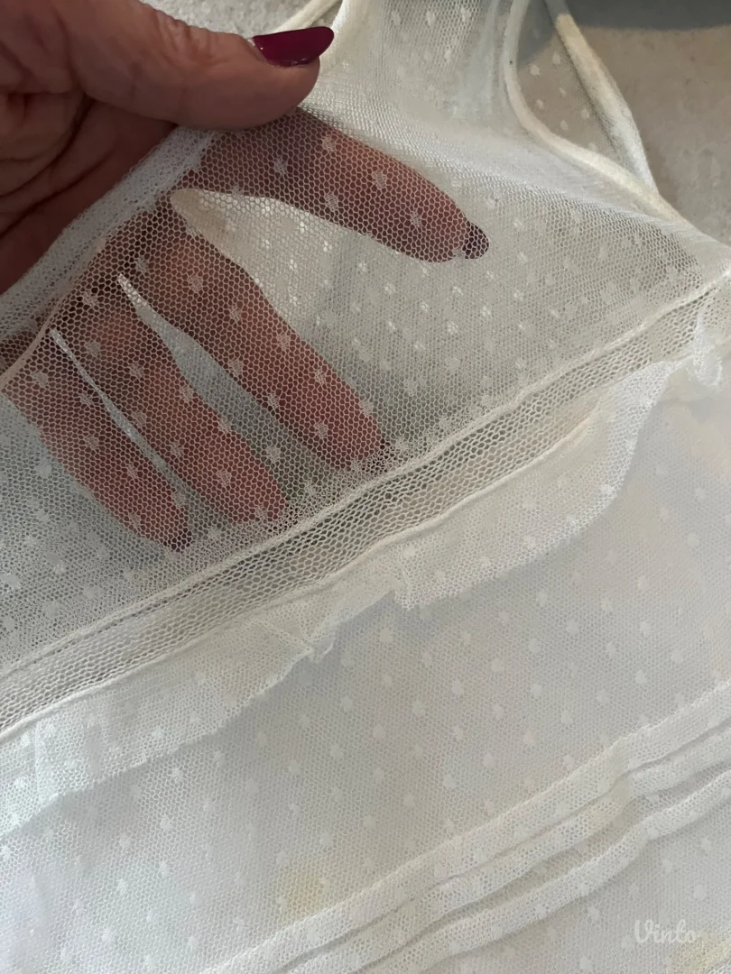 Bluzica bez rukava vel. 40 (XL)