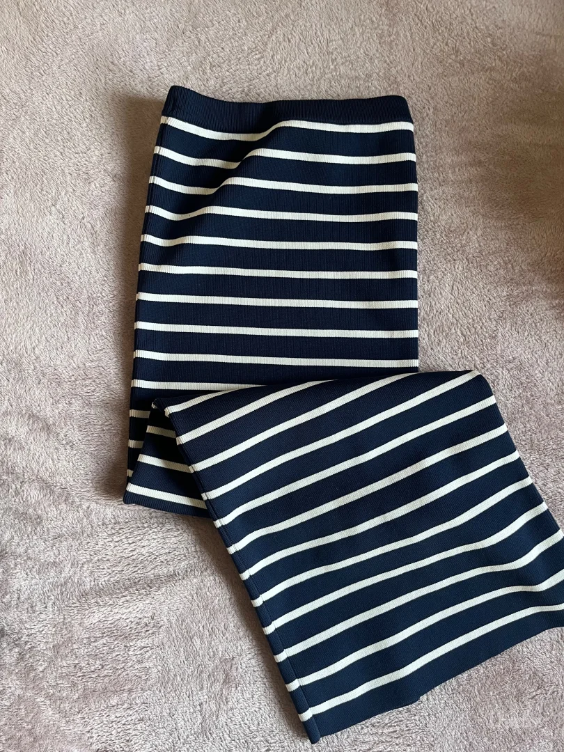 Bersha - teget suknja