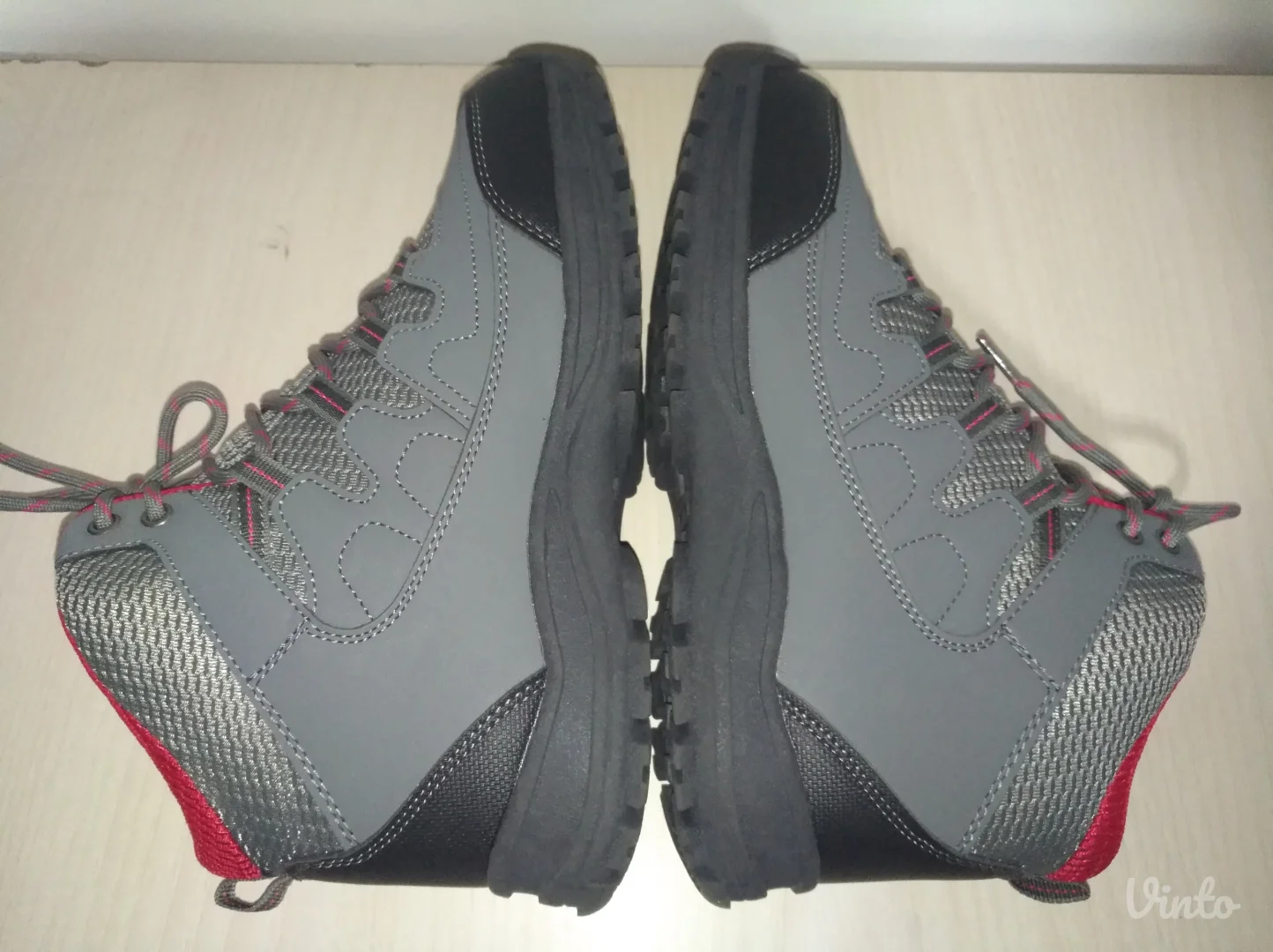 NOVE Trespass ženske vodootporne cipele br 39 ( 25 cm)