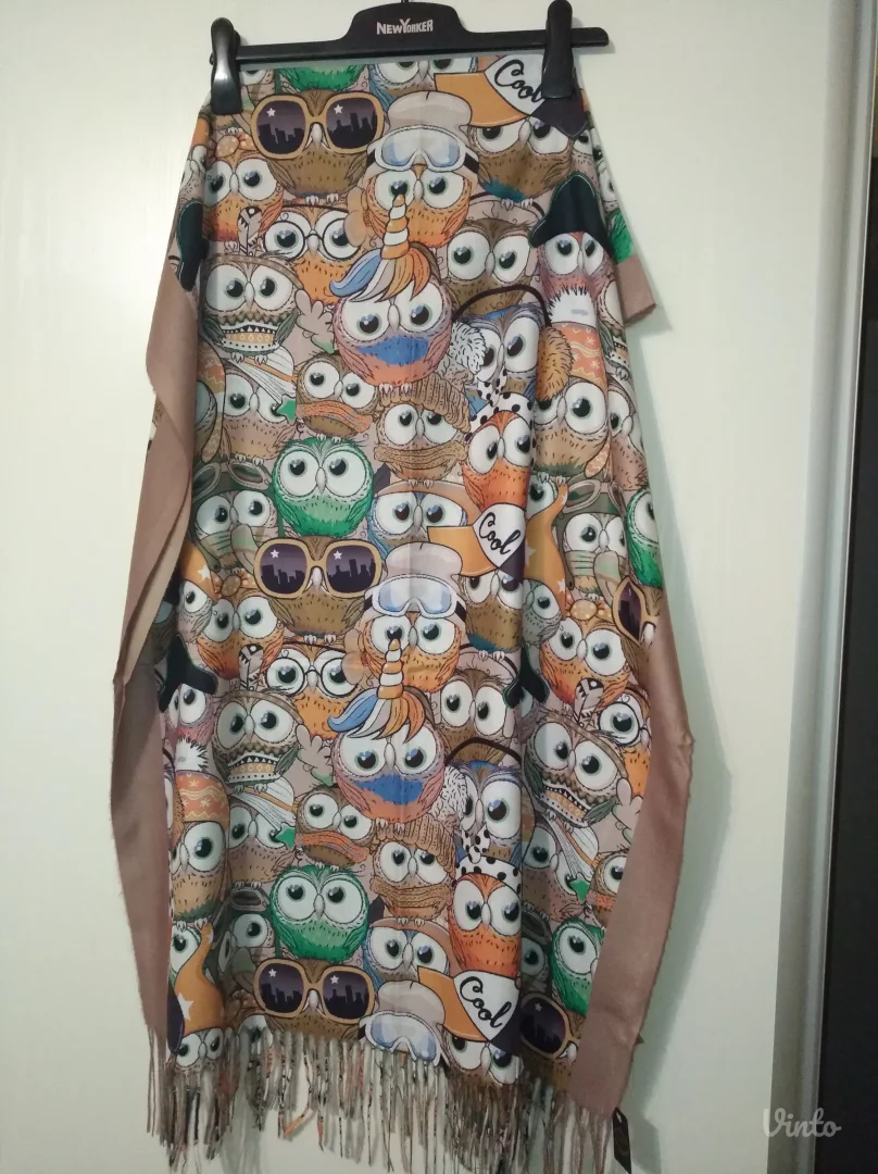 NOVO šal / marama i rukavice Sovice