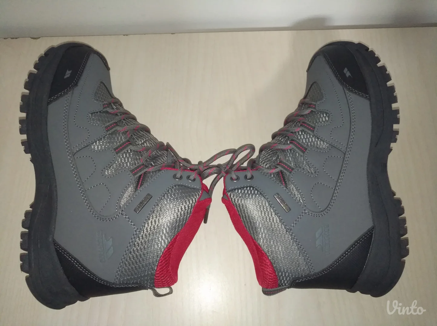 NOVE Trespass ženske vodootporne cipele br 39 ( 25 cm)