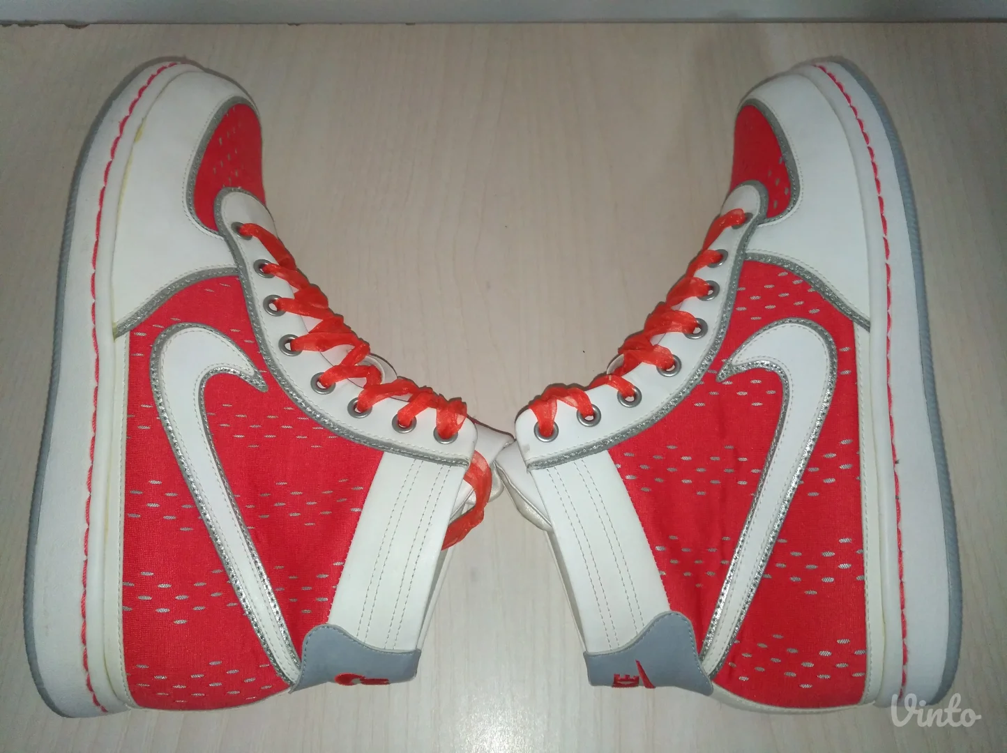 Nike zenske duboke patike broj 39