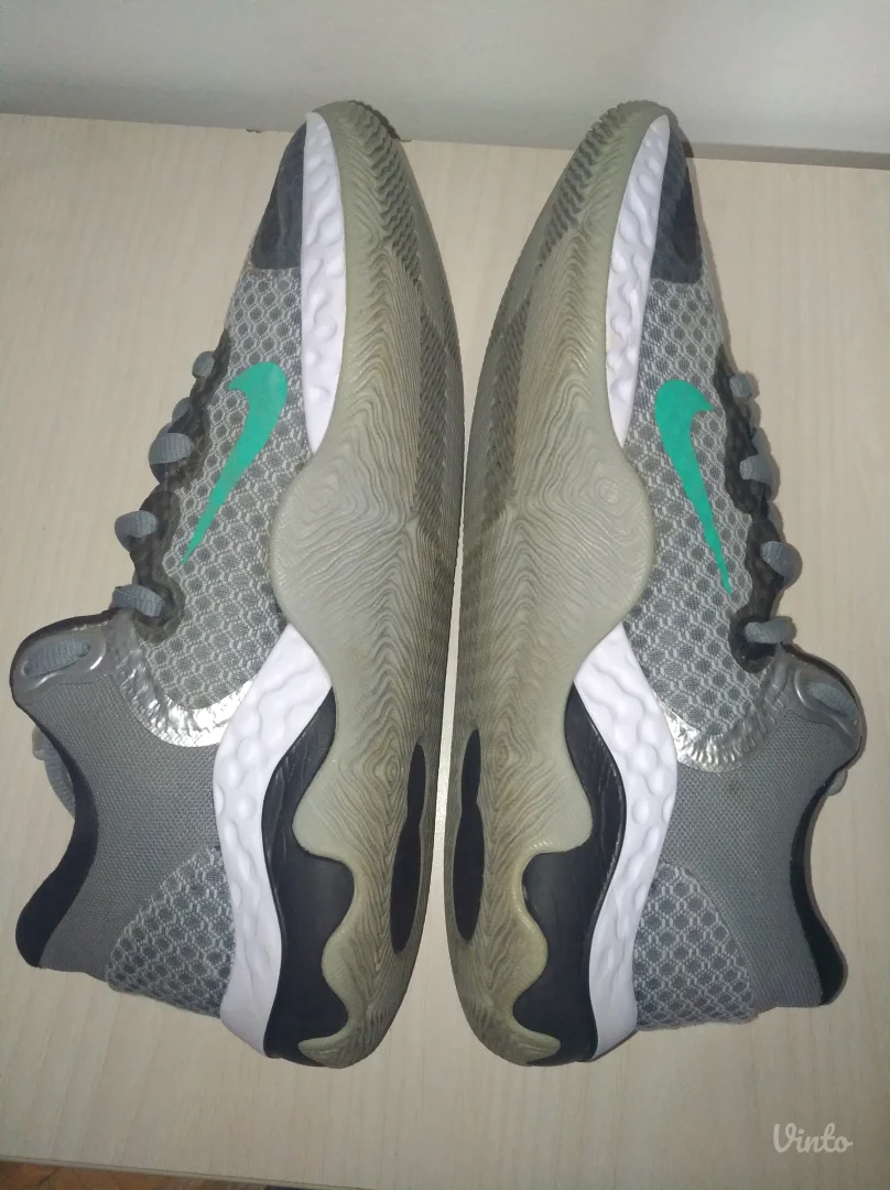 NIKE muske patike renew elevate 2 M broj 42,5 (27 cm)