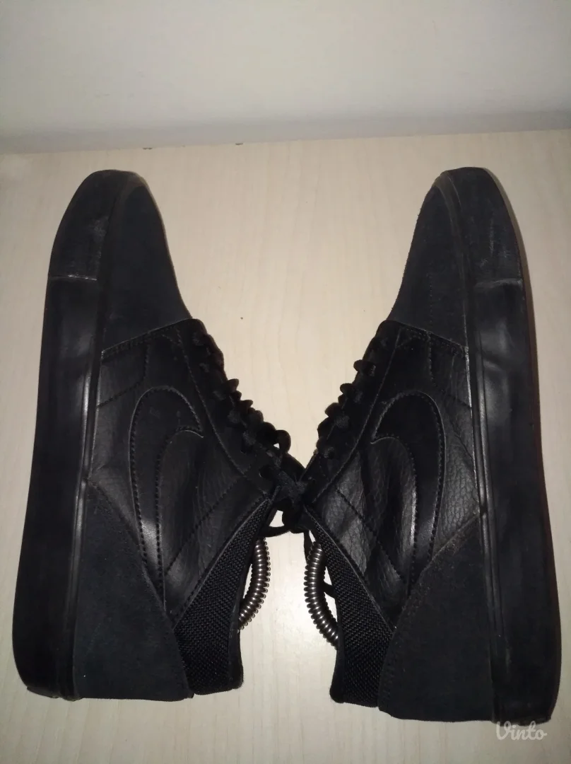 Nike unisex patike SB Portmore Mid br 40 (25 cm)