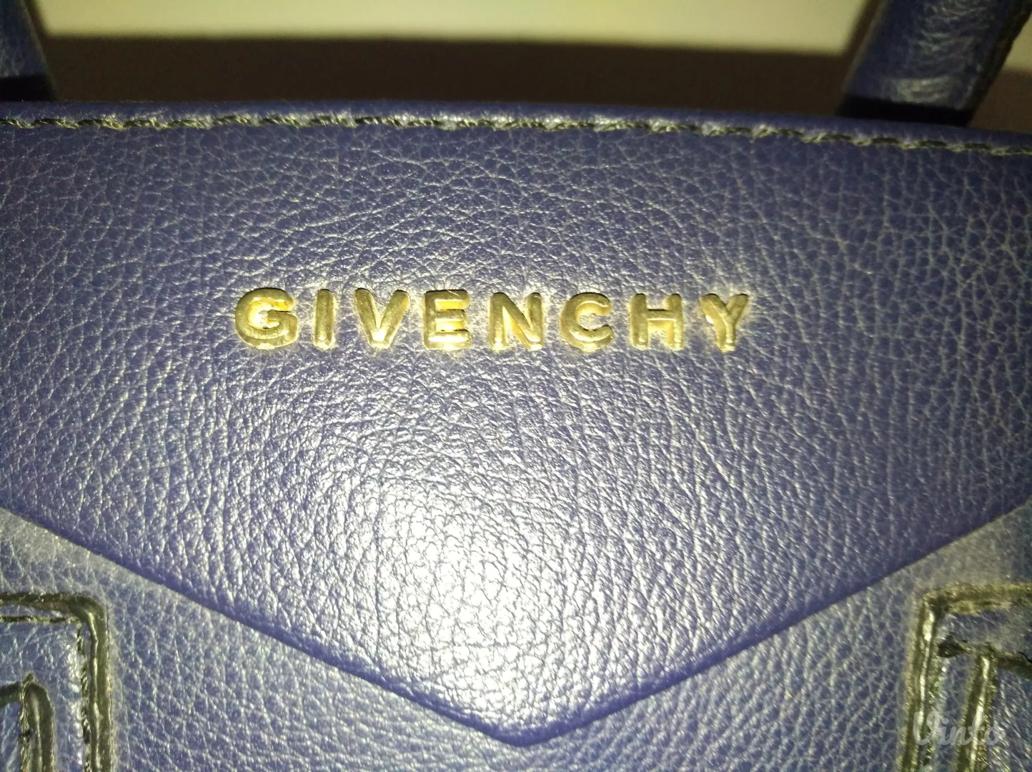 Givenchy zenska tašna teget plava