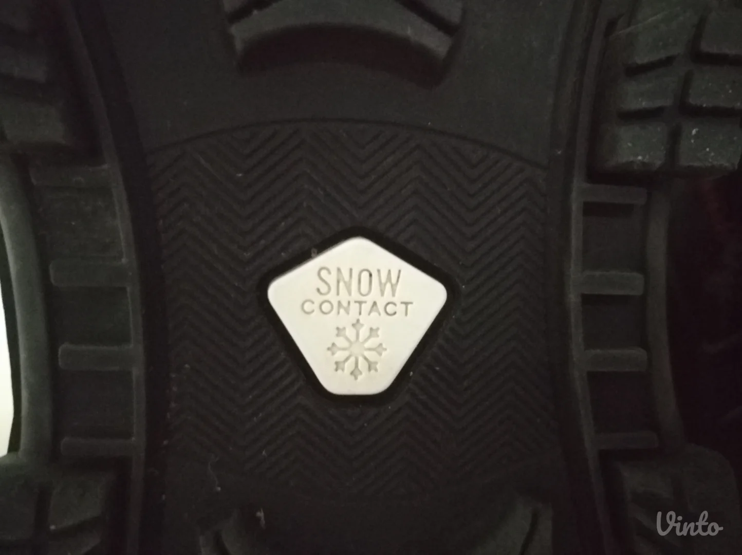 Quechua vodootporne decije cizme za sneg br 37 (23,5 cm)