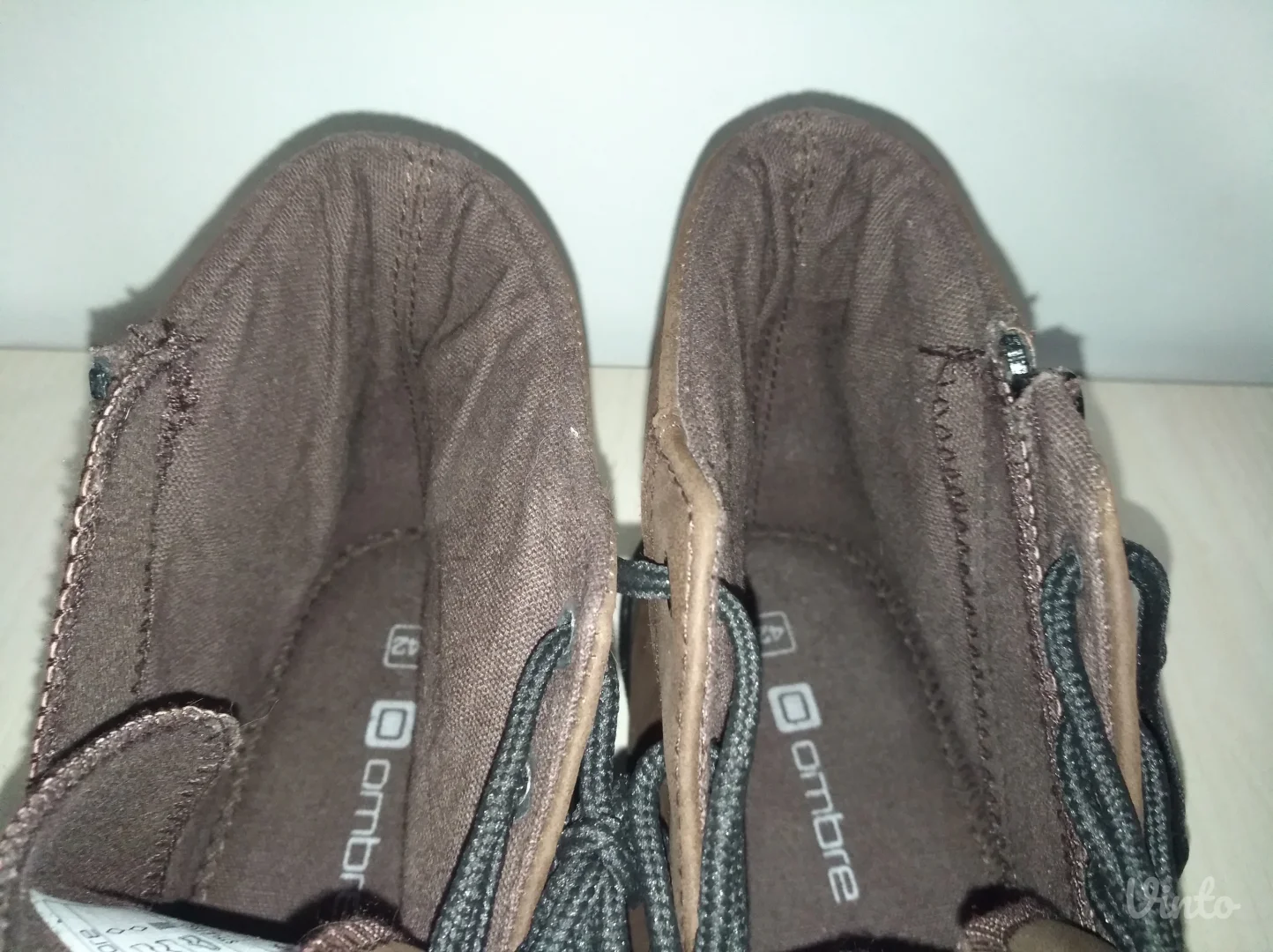 Ombre muške patike br 42 (27 cm)