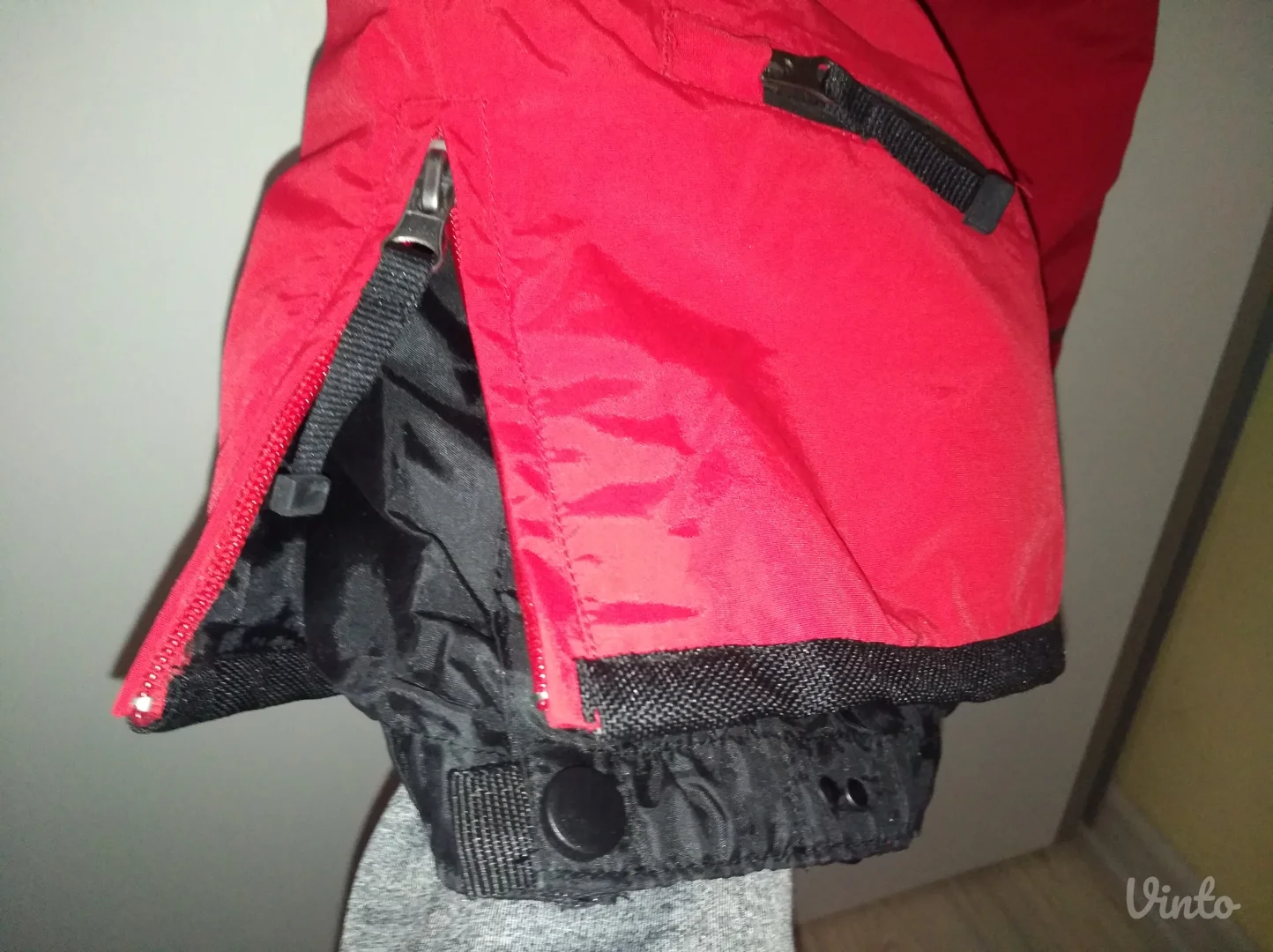 Zenske ski pantalone veličina S