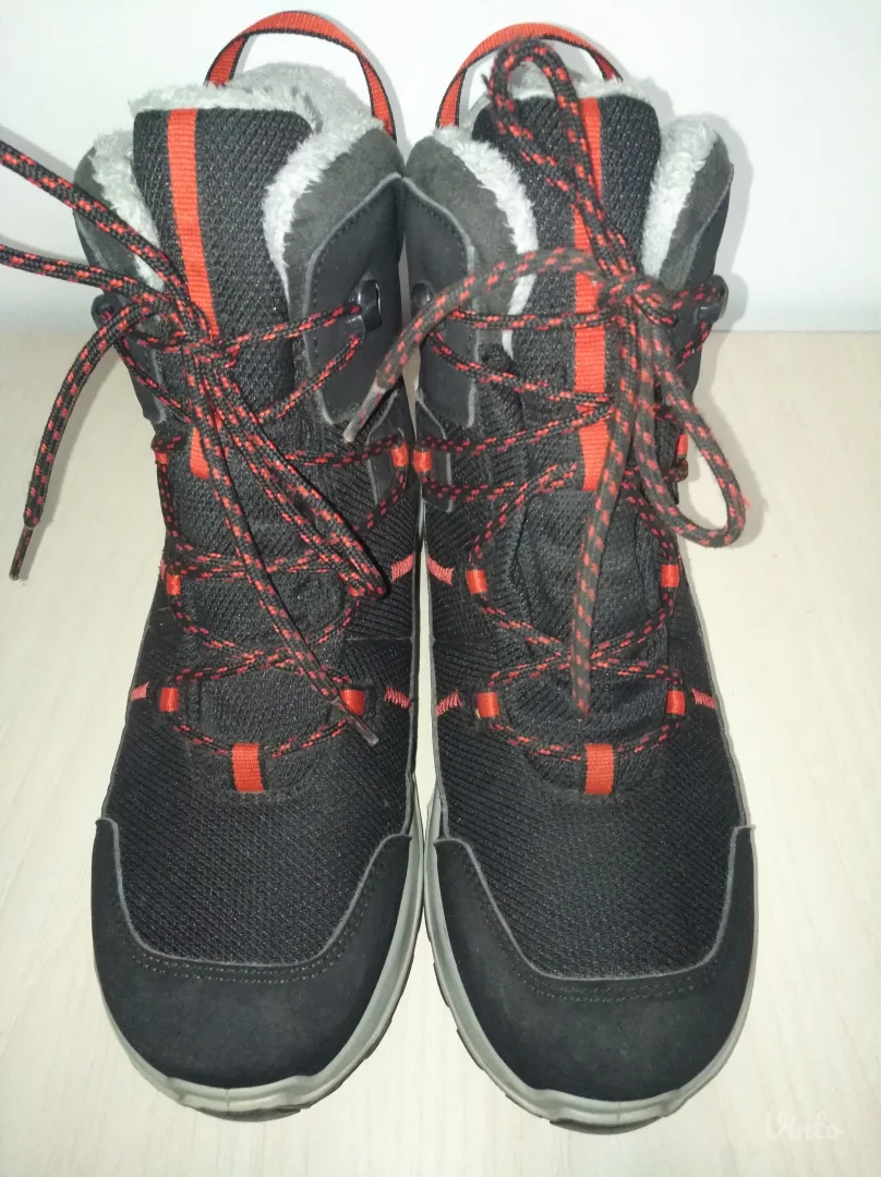 Quechua vodootporne decije cizme za sneg br 37 (23,5 cm)