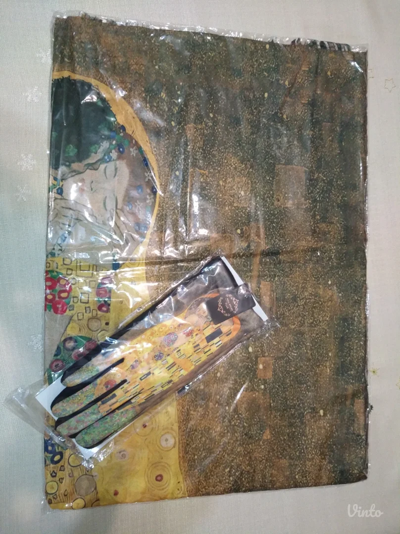 NOVO šal / marama i rukavice Gustav Klimt The Kiss