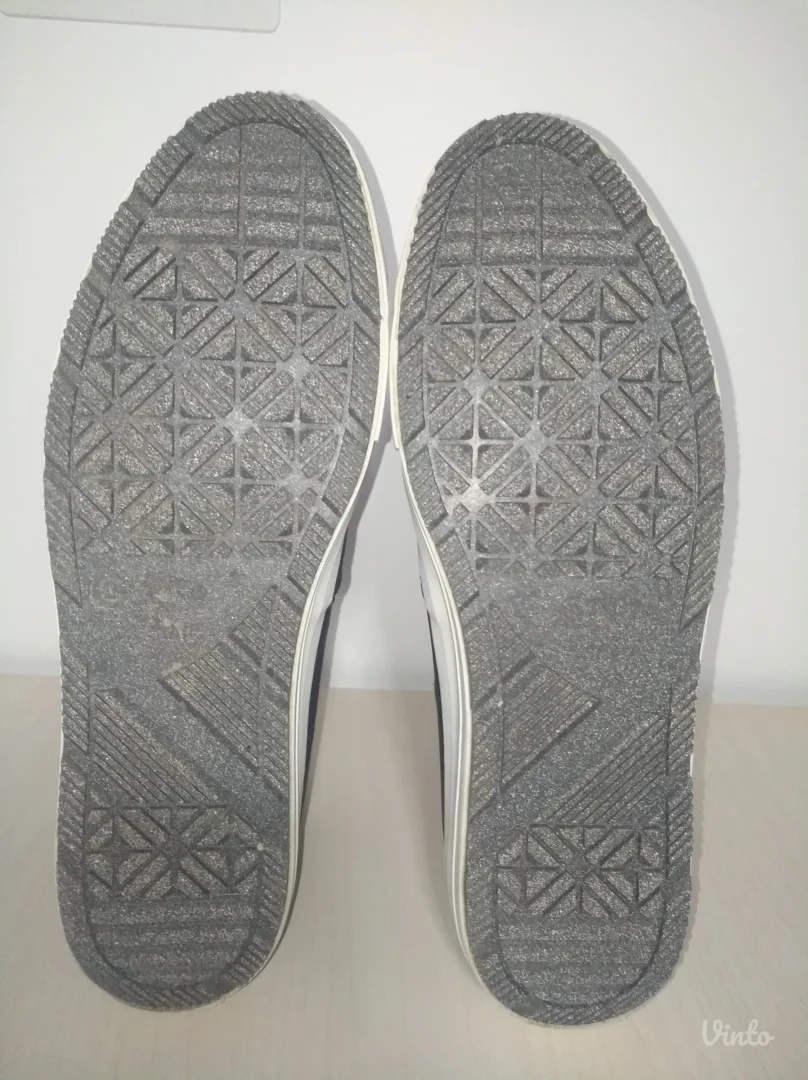 Converse All Star vodootporne duboke muške patike br 44